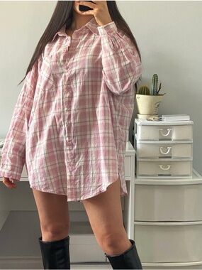 NWT Fashion Nova | Pink and White Plaid Button-Down Shirt